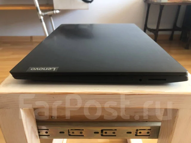 Lenovo Ideapad S145. 15.6", 2,6����, ��� 4 ��, ���� 256���, WiFi: 1, Bluetooth: 1, ����������� �� 5��. ����