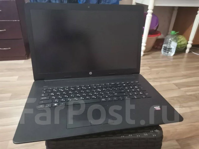 HP 17-ca0019ur. 17.3", 2,6����, ��� 8 ��, ���� 1 000���, WiFi: 1, Bluetooth: 1, ����������� �� 4��. ����