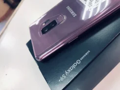 Samsung Galaxy S9+. �/� ����