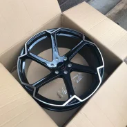 Giovanna Dalar-5. 9.0/10.5x22", 5x108, ET35/40, �� 73,1���. ����