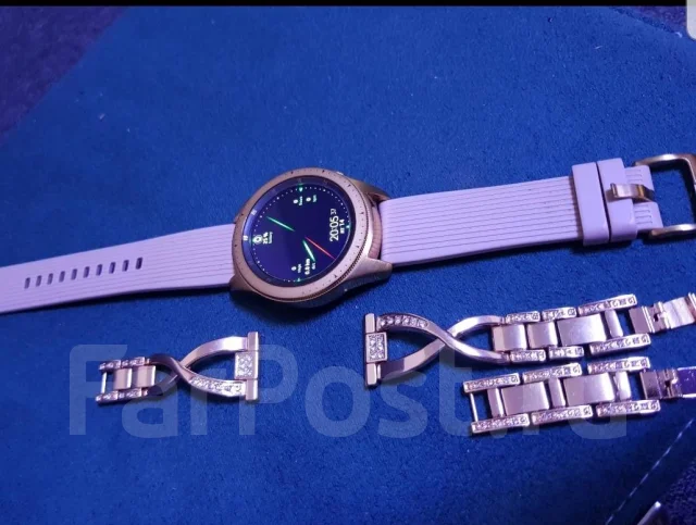 Samsung Galaxy Watch. GPS, NFC ����