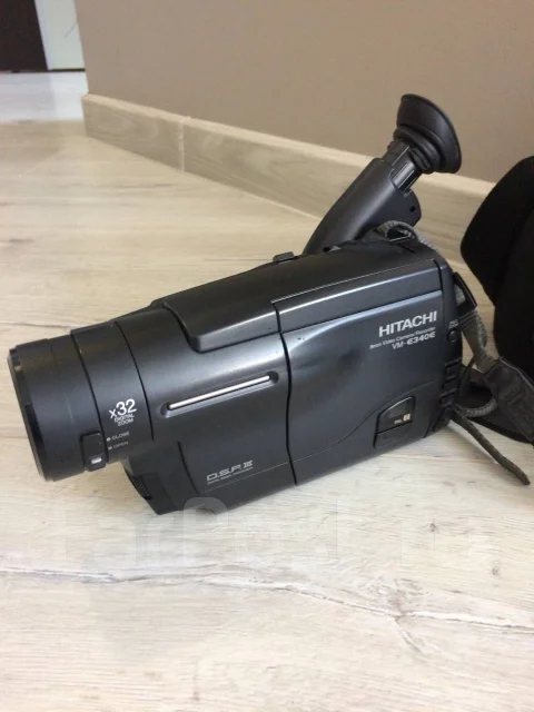 Hitachi ����