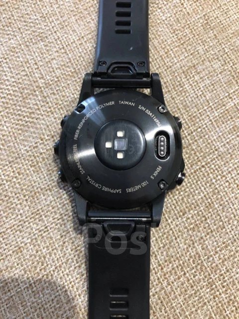 Garmin Fenix 5. GPS, IP68 ����