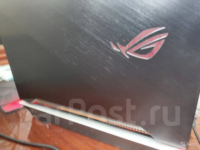 Asus ROG Zephyrus. 15", ��� 16 �� ����