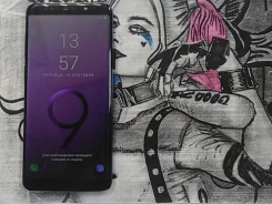 Samsung Galaxy S9+. �/� ����