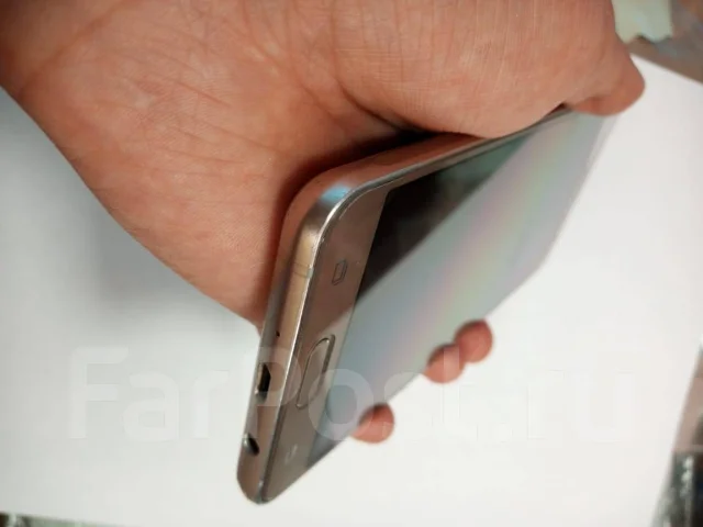 Samsung Galaxy J5 2016. �/� ����