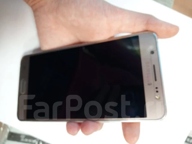 Samsung Galaxy J5 2016. �/� ����