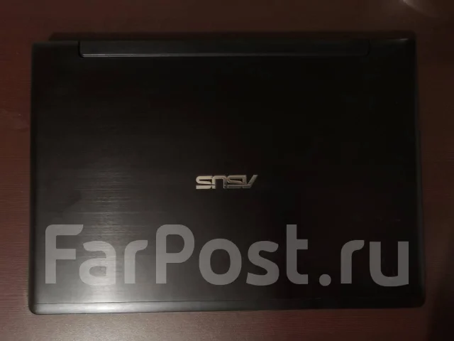 Asus K56C. 15.6", 1,8����, ��� 4 ��, ���� 149���, WiFi: 1, Bluetooth: 1, ����������� �� 2��. ����