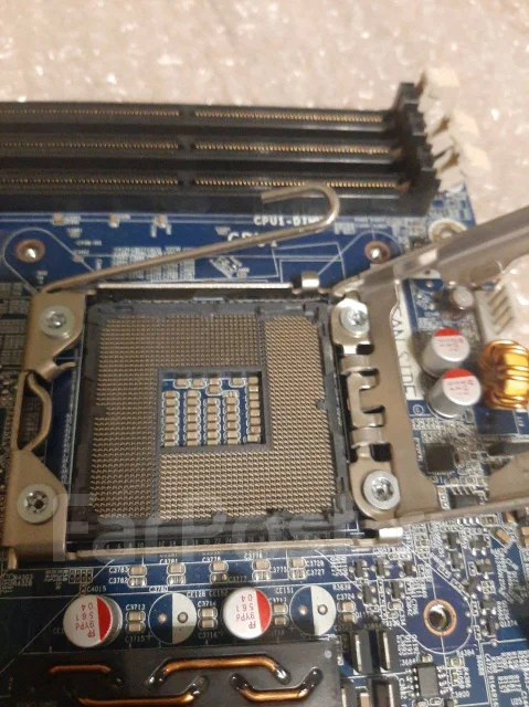 LGA1366 ����