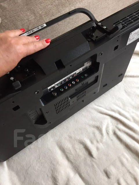 Sony KDL-32RD433. LCD (��) ����