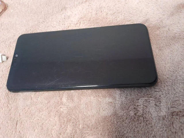 Honor 8X. �/�, ������, 4G LTE, Dual-SIM, NFC ����