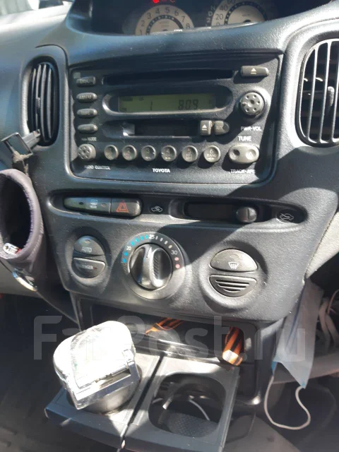 Toyota Funcargo. �������, 4wd, 1.5 (105��.�.), ������, 270 000����. �� ����