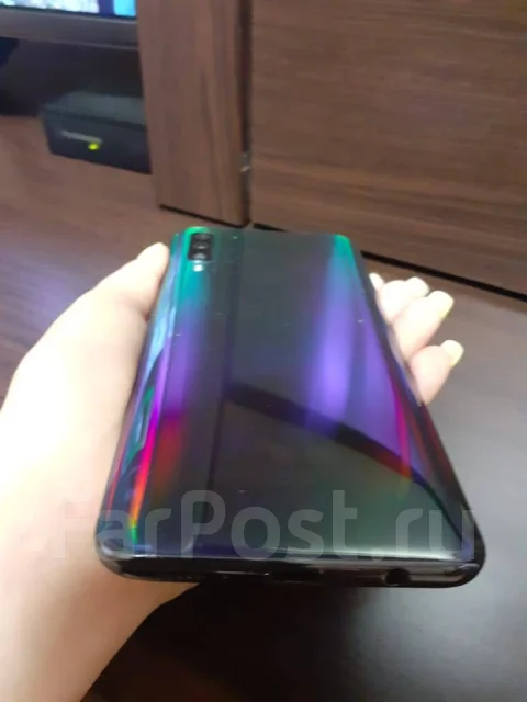 Samsung Galaxy A50. �/�, ������ ����