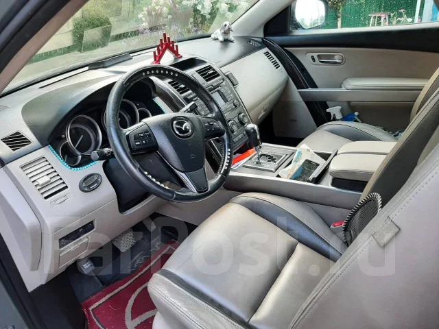 Mazda CX-7. �������, 3.7 (272��.�.), ������, 90 000����. �� ����