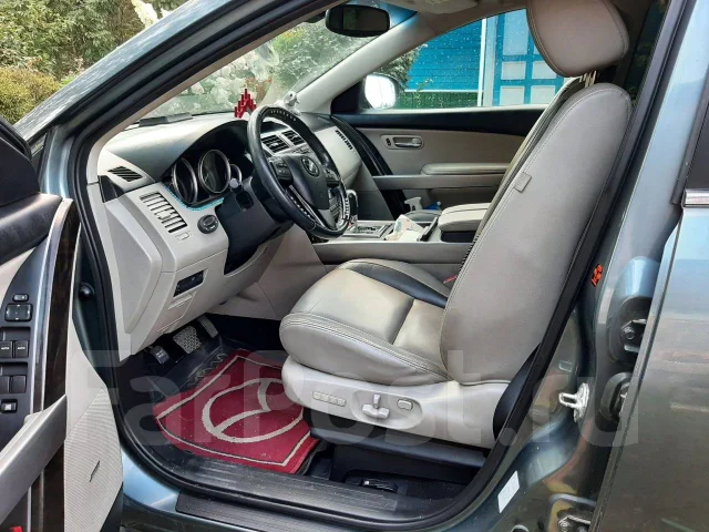 Mazda CX-7. �������, 3.7 (272��.�.), ������, 90 000����. �� ����