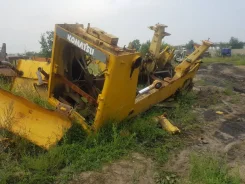 Komatsu D375A ����
