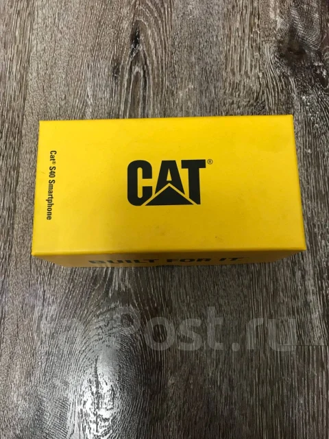 Caterpillar Cat S40. �/�, ������ ����
