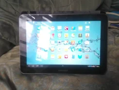 Samsung Galaxy Tab 8.9 ����