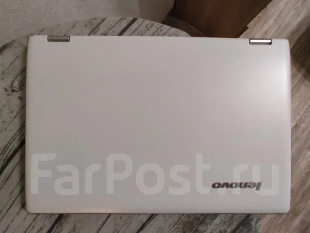 Lenovo Yoga. 15.6", 2,4����, ��� 4 ��, ���� 1 000���, WiFi: 1, Bluetooth: 1 ����