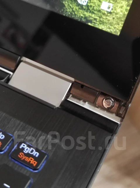 Lenovo Yoga. 15.6", 2,4����, ��� 4 ��, ���� 1 000���, WiFi: 1, Bluetooth: 1 ����