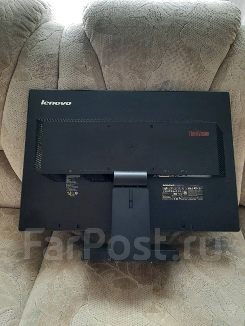 Lenovo. 22" ����