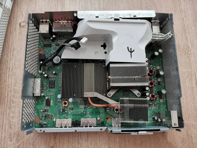 Microsoft Xbox 360 Arcade ����