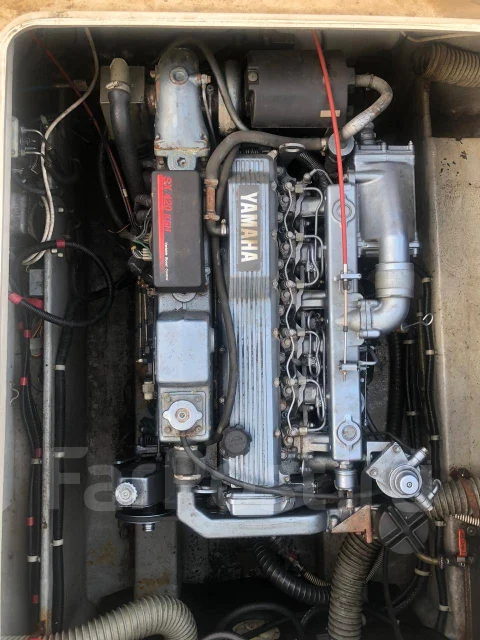 Yamaha CR-27. 1997 ���, ����� 9��., ��������� ������������, 240��.�., ������ ����