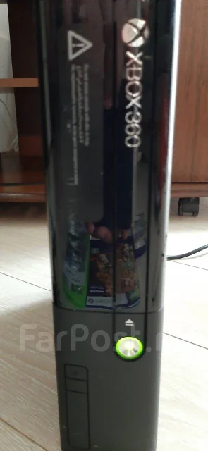 Microsoft Xbox 360 E ����