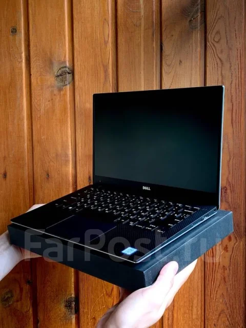 Dell XPS 13 9360. 13.3", 2,7����, ��� 8 ��, ���� 256���, WiFi: 1, Bluetooth: 1, ����������� �� 24��. ����
