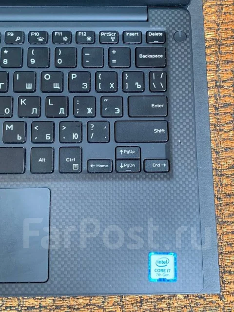 Dell XPS 13 9360. 13.3", 2,7����, ��� 8 ��, ���� 256���, WiFi: 1, Bluetooth: 1, ����������� �� 24��. ����