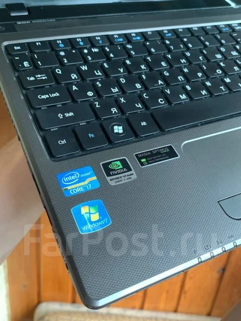 Acer Aspire 5750G. 15.6", 2����, ��� 4 ��, ���� 749���, WiFi: 1, Bluetooth: 1 ����