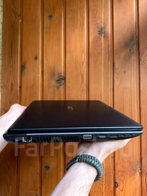 Acer Aspire 5750G. 15.6", 2����, ��� 4 ��, ���� 749���, WiFi: 1, Bluetooth: 1 ����