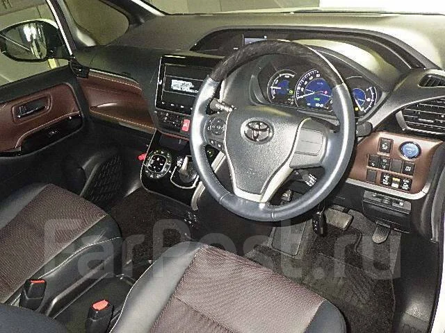 Toyota Esquire. �������, ��������, 1.8, ������, 9 000����. ��, �/�. ��� ����� �� ������������ ����