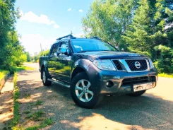 Nissan Navara. �������, 4wd, 2.5 (190��.�.), ������, 135 000����. �� ����