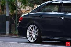 Vossen VFS-10. 9.0/10.5x20", 5x112, ET32/42, �� 66,6���. ����
