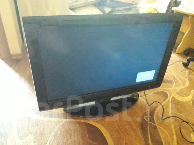 Toshiba. LCD (��) ����