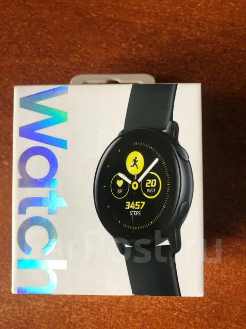Samsung Galaxy Watch Active. GPS, NFC, IP68 ����