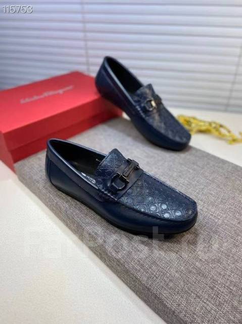 Mocassini salvatore ferragamo store