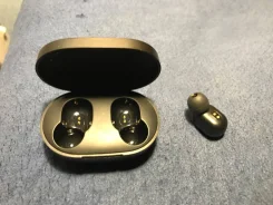 Xiaomi Redmi AirDots ����