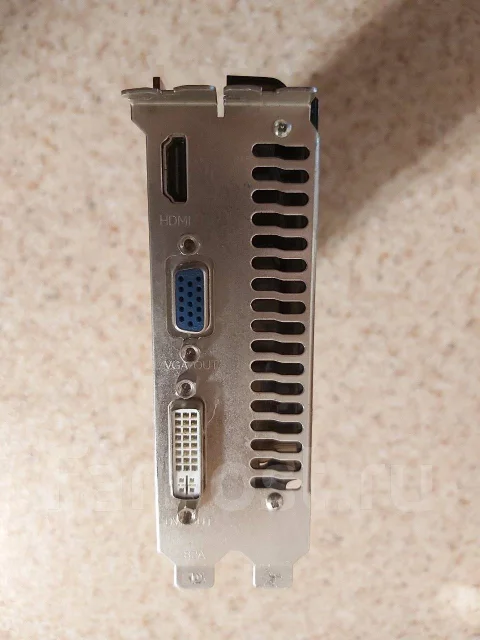 GeForce GTS 250 ����