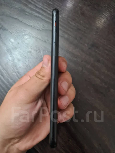 Apple iPhone 7. �/�, 3G, 4G LTE, ����������, NFC ����