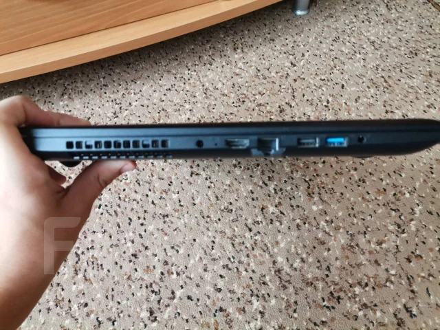 Lenovo IdeaPad 110-17ACL. 17.3", 3,2����, ��� 4 ��, ���� 500���, WiFi: 1, Bluetooth: 1, ����������� �� 5��. ����