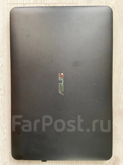 Asus X554L. 15.6", 2����, ��� 4 ��, ���� 500���, WiFi: 1, Bluetooth: 1, ����������� �� 2��. ����