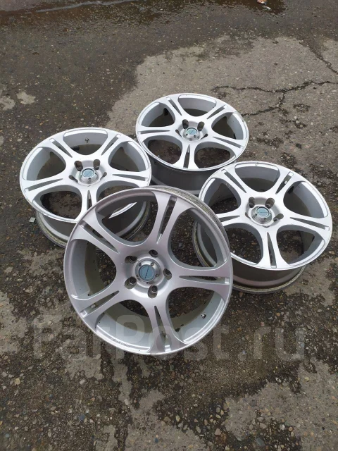 Enkei Fortible. 7.0x17", 5x114.3, ET48 ����