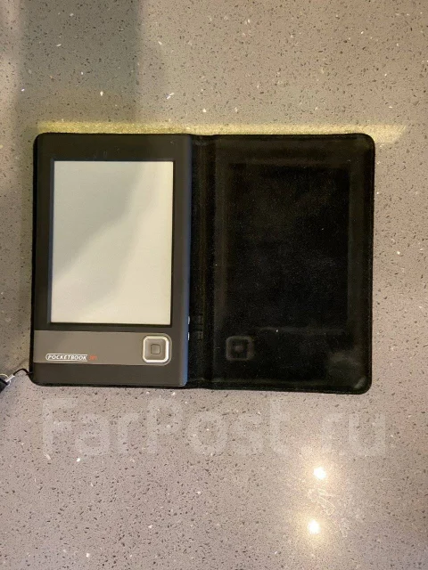 Asus X554L. 15.6", 2����, ��� 4 ��, ���� 500���, WiFi: 1, Bluetooth: 1, ����������� �� 2��. ����