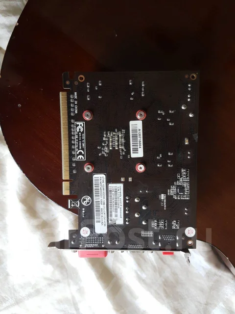 GeForce GT 440 ����