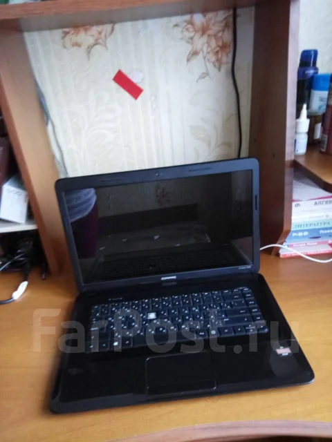 Compaq CQ58. 15.6", 1,4����, ��� 4 ��, ���� 320���, WiFi: 1, Bluetooth: 1, ����������� �� 1��. ����