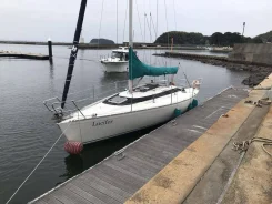 Yamaha 242S. 1992 ���, ����� 9,5��., ��������� ������������, 16��.�., ������. ��� ����� �� ������������ ����