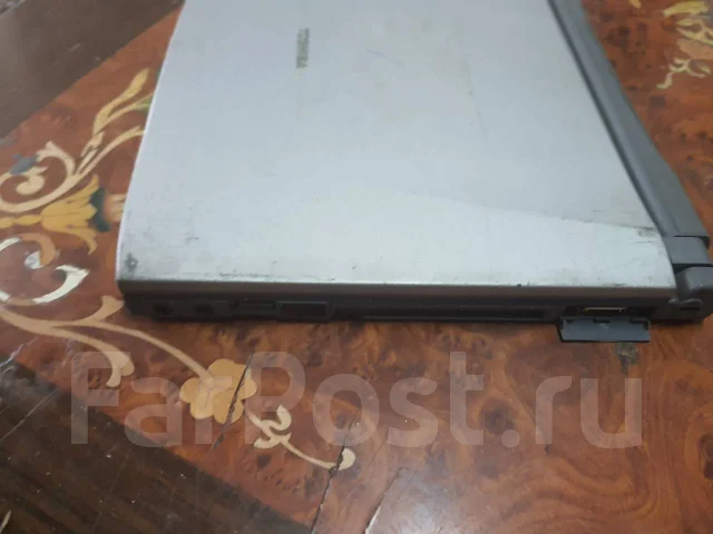 Toshiba. 7", 1����, ��� 256 �� � ������, ���� 1��� ����