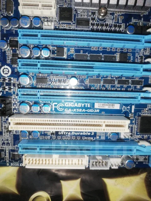 LGA1366 ����
